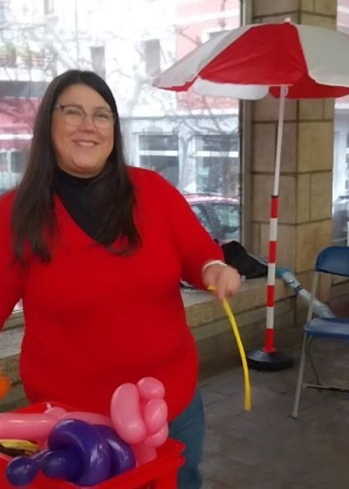 photo_5922780551843005318_y